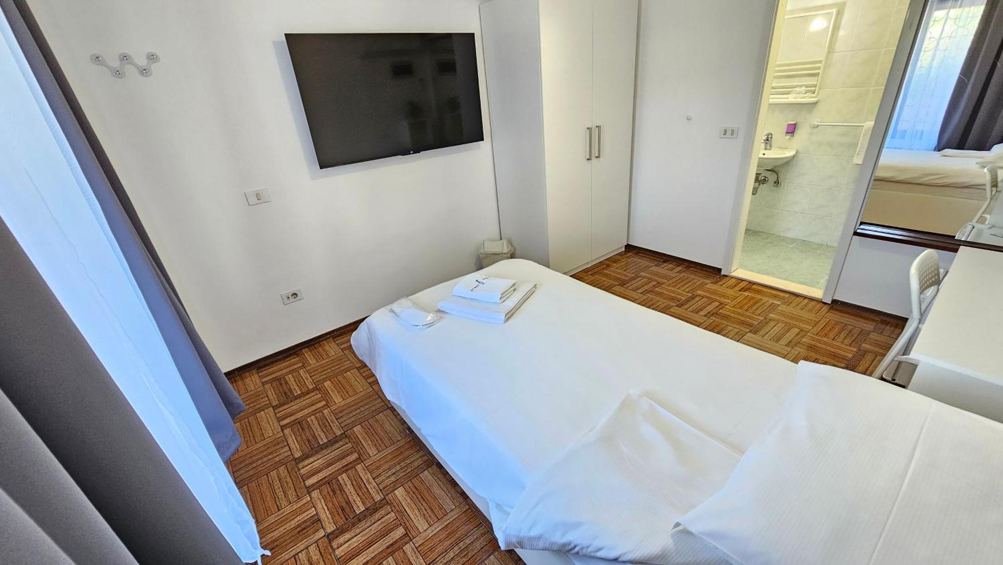 Rooms Koblar Portoroz Exterior photo